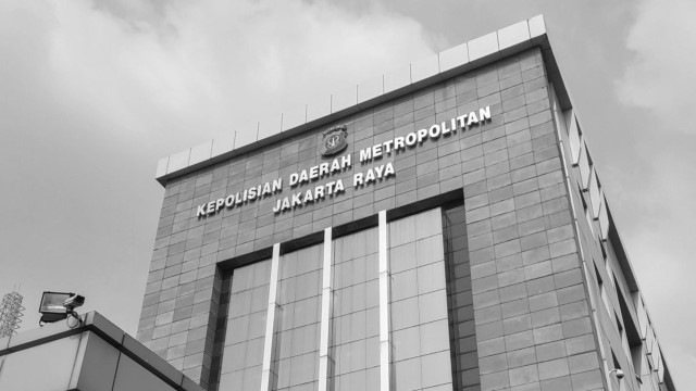 BAHAYA! Ijazah Jokowi Disita, Akankah Gedung Polda Metro Jaya Mendadak Kebakaran?