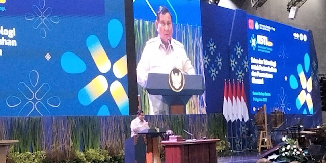 Prabowo Terkekeh Tahu Banyak Menterinya Alumni ITB: Yang Nyusun Kabinet Siapa?