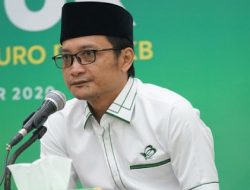Bu Menkeu, Pajak dan Zakat Tidak Bisa Disamakan