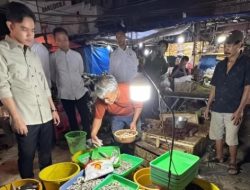 Jadi Sorotan! Seorang Wapres Gibran Tinjau Pasar Cipulir Malam Hari, Tiru Gaya Sang Ayah Jokowi?