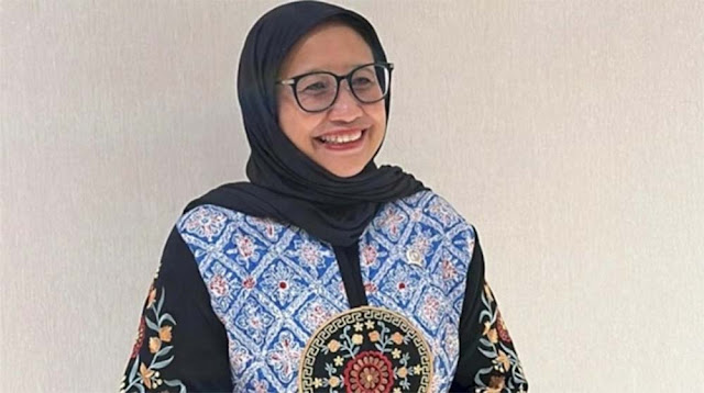 Nanik S Deyang Nangis-Nangis Soal MBG, Jejak Digital Bikin Publik Geram