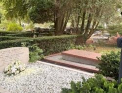 Alasan Kakek Nenek Prabowo Subianto Dimakamkan di Belanda