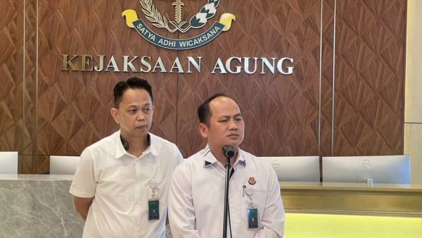 Bukannya Tetapkan Status Buron, Kejagung Malah Memohon ke Pengacara Silfester