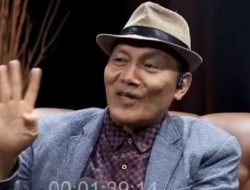 Saut Situmorang: Potensi Ijazah Jokowi Palsu Sangat Besar