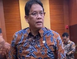 Menkeu Purbaya Sikat Importir Thrifting Ilegal: Yang Nolak Saya Tangkap Duluan