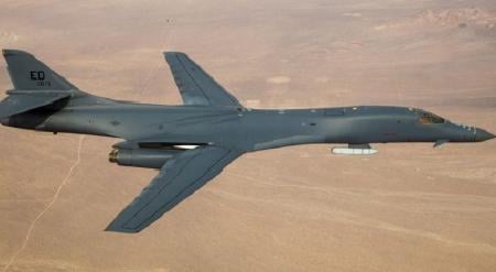 Panas! Amerika Teror Venezuela, Terbangkan Pesawat Pengebom B-1B Dekat Perbatasan