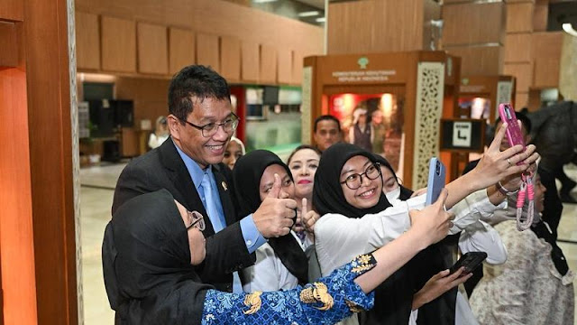 PAN Tawarkan Kursi, Menkeu Purbaya Justru Beri Sinyal Mengejutkan Ini!