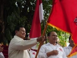 Jokowi memang mesti dilawan dengan pola flag fake versus flag fake