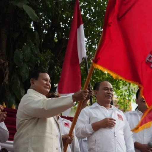Jokowi memang mesti dilawan dengan pola flag fake versus flag fake