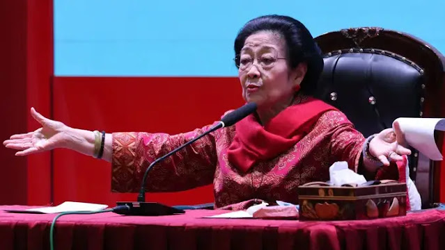 Megawati Akui Dirinya Pintar, Cantik, Anak Presiden Pula, Makanya Banyak yang Naksir
