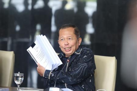 Bantah Tuduhan Ijazah Palsu, Hakim MK Arsul Sani Ungkap Perjalanan Dapatkan Gelar Doktor