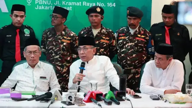Gus Yahya Kumpulkan Pengurus Wilayah di Markas PBNU Usai Dipecat, Banser Siaga di Luar Gedung
