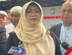 Dokter Tifa Klaim 99,9% Ijazah Jokowi Palsu, Tuntut Transparansi 709 Dokumen Pendidikan