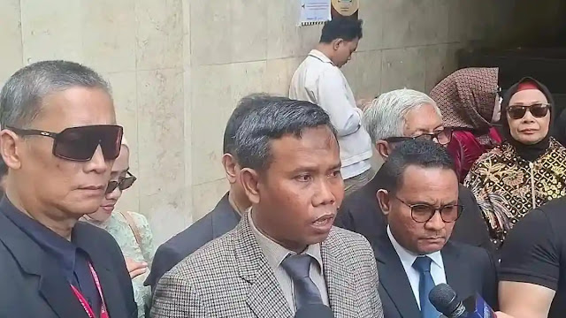 Ahmad Khozinudin Tolak Perdamaian Kasus Ijazah, Beberkan Dugaan SOP Solo untuk Adu Domba