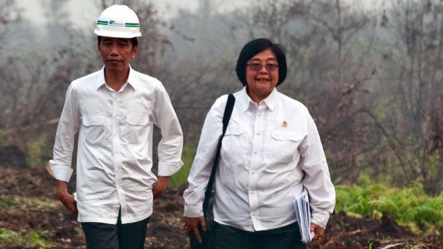 Dugaan Korupsi Sawit Rp 450 T: Kejagung Geledah Rumah Siti Nurbaya