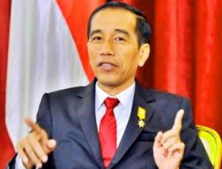 Analisis Hukum: Alasan Kesehatan Jokowi vs Penampilan Energik di PSI
