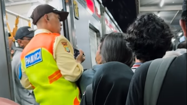 Viral Pelecehan Seksual di KRL Nambo: Kronologi Lengkap & Update Terbaru