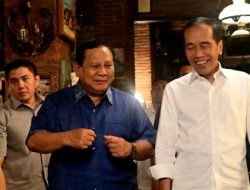 Prabowo vs Jokowi: Analisis Lengkap Pola & Manuver Politik yang Sudah Dihafal