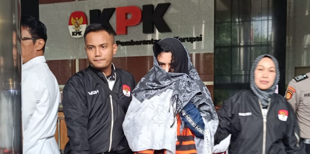 Buni Yani Kritik KPK: Fokus ke Kasus Fadia Arafiq, Abaikan Dugaan ke Keluarga Jokowi?