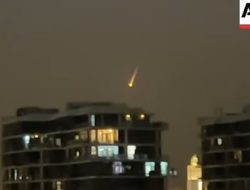 Iran Gempur Kuwait, Bahrain, UEA: Analisis Dampak Serangan Rudal & Drone Terkini 2026