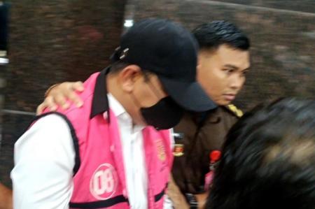 Bahtiar Baharuddin Ditahan! Modus Korupsi Bibit Nanas Rp60 Miliar Rugikan Negara