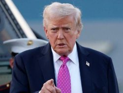 Analisis Sikap Trump di Selat Hormuz: Dampak Global & Risiko Perang