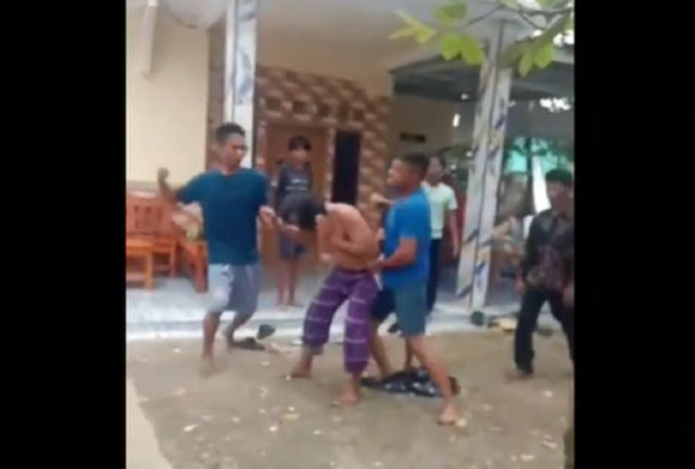 Oknum Ustaz di Karawang Dihajar Warga Usai Ketahuan Selingkuh: Kronologi Lengkap