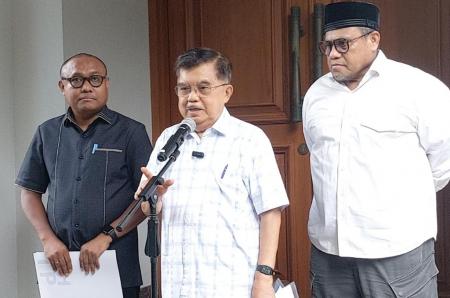 Jusuf Kalla Laporkan Rismon Sianipar ke Polisi: Tuduhan Dana Ijazah Jokowi Dibalas Laporan Pencemaran Nama Baik