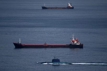 Iran Buka Rute Alternatif Selat Hormuz: Ancaman Ranjau Laut & Dampak Global