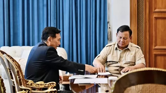Prabowo dan Luhut Bahas Strategi Ekonomi & Digitalisasi Bansos di Istana