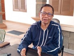 Mahfud MD Bela Saiful Mujani: Kritik Politik Bukan Makar, Ini Analisis Hukum Lengkapnya