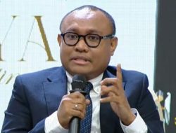 JK Sarankan Jokowi Tunjukkan Ijazah Asli ke Publik untuk Hentikan Polemik