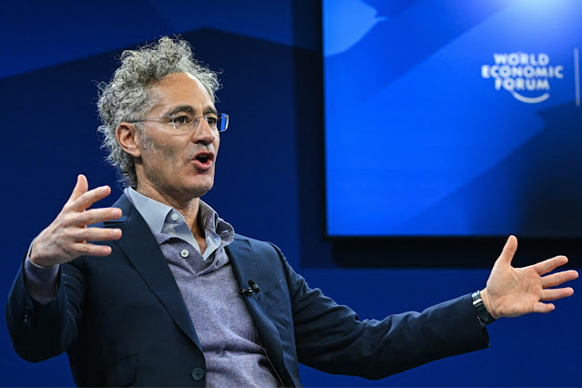 CEO Palantir: Dua Kunci Sukses Bertahan di Era AI – Pelatihan Kejuruan & Neurodivergensi
