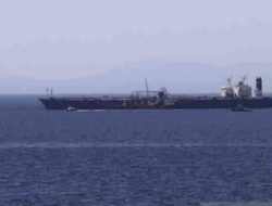 Masuknya Super Tanker Iran ke Indonesia: Operasi Senyap atau Strategi Energi Baru?