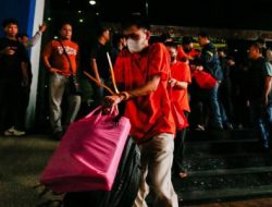 Bareskrim dan PPATK Bongkar Sindikat Judi Online Internasional di Hayam Wuruk Plaza, 320 WNA Diamankan