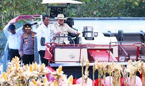 Rupiah Anjlok ke Rp17.600, Prabowo Sebut Orang Desa Tak Pakai Dollar, Artis dan Selebgram Beri Sindiran Pedas