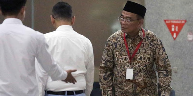 Muhadjir Effendy Bungkam Usai Diperiksa KPK: Kasus Korupsi Kuota Haji 2023-2024 Rugikan Negara Rp622 Miliar