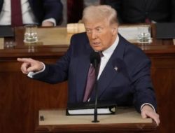 Trump Beri Waktu Diplomasi Iran, Serangan Militer Ditunda
