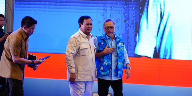 Jasa PAN ke Prabowo Bikin Zulkifli Hasan Kebal Reshuffle? Ini Analisisnya