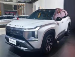 Mitsubishi Destinator: SUV 7 Penumpang dengan 11 Storage Kabin untuk Keluarga Modern