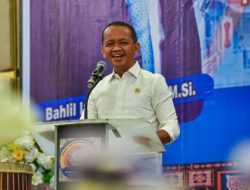 Bahlil Lahadalia Penasaran dengan Kreator Lagu Viral “My Little Bolu Ketan” dan Berencana Mengundangnya