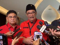 PDIP Izin Jokowi Keliling Indonesia Asal Tunjukkan Ijazah Asli