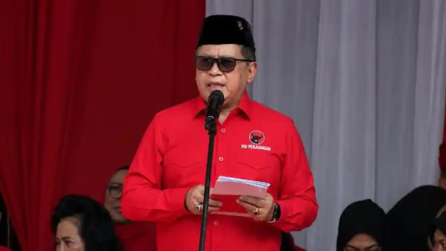 Hasto Kristiyanto Kritik Tur Keliling Jokowi: Bukan Elektoral, tapi Tanggung Jawab atas Warisan Kebijakan