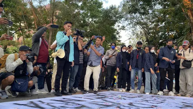 Mahasiswa Beri Tenggat 18 Hari, Ancam Demo Reformasi Jilid 2 Jika Pelemahan Rupiah Tak Diatasi