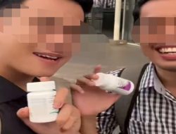 Viral! Dua Pria Positif HIV Pamer Minum ARV, Netizen Geram dan Banjir Kritik
