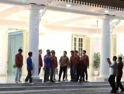 Gibran Temui Mahasiswa, Beri Tenggat 5x24 Jam: Ancaman Demo Jilid-Jilid Jika Tuntutan Tak Dipenuhi