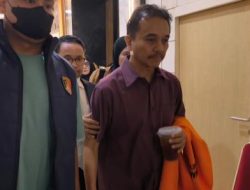Roy Suryo Ajukan Penangguhan Penahanan, 50 Tokoh Nasional Siap Jadi Penjamin