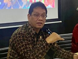 Purbaya ke China Urus Panda Bond, Ekonom: Jangan Dibesar-besarkan, Ini Baru Cari Utang!