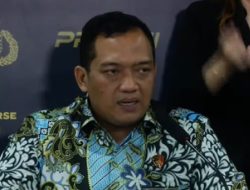 Keluarga Siap Jadi Penjamin, Roy Suryo dan Dokter Tifa Resmi Dilimpahkan ke Kejaksaan