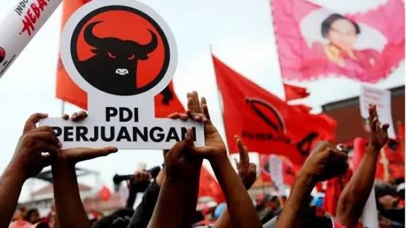 Strategi Ambigu PDIP: Antara Dukung Pemerintah Prabowo dan Kritik Publik